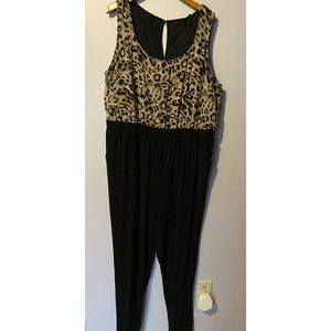 Torrid - Cheetah Print Jumpsuit/Romper - Sleeveless & Stretch